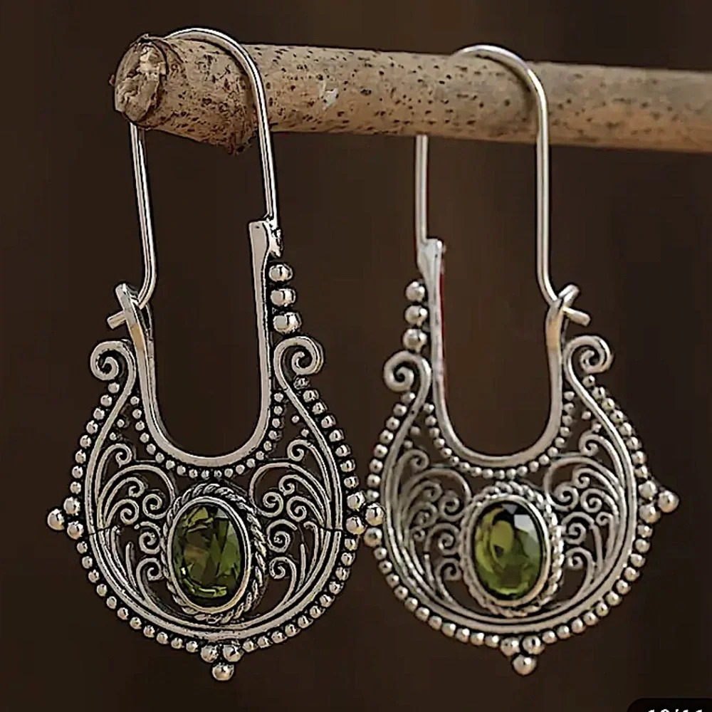 Silver Boho Geometric Irregular Dangle Earrings Peridot Gemstone